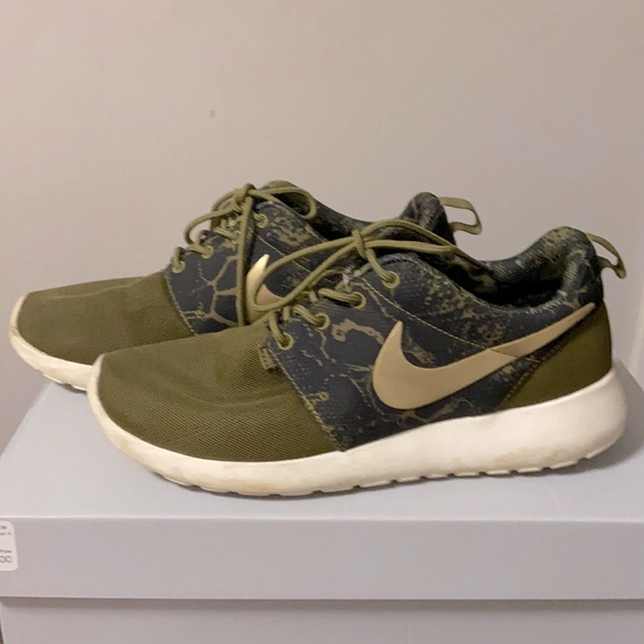 NIKE ROSHE - Picture 1 of 1